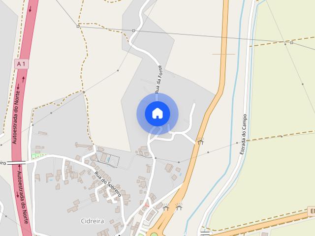 Quarto mobilado e espacoso para menina Coimbra IPO