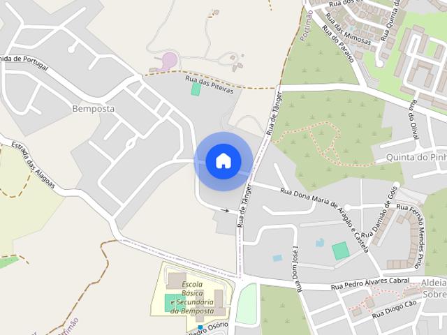 Quarto mobilado na Bemposta para alugar ate Junho
