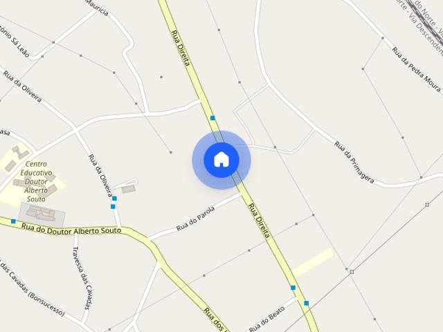 Quarto na cidade de Aveiro perto do Glicinias