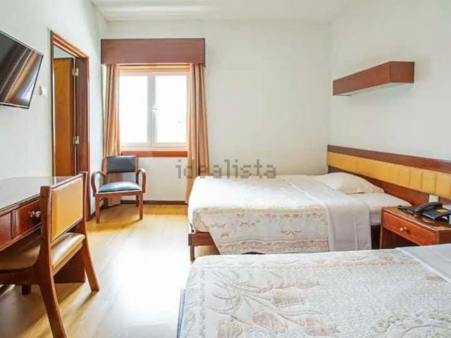 Quarto, São João da Madeira