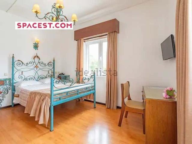 Quarto, São João da Madeira