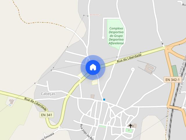 Quarto situado no centro de Alfarelos perto Coimbra