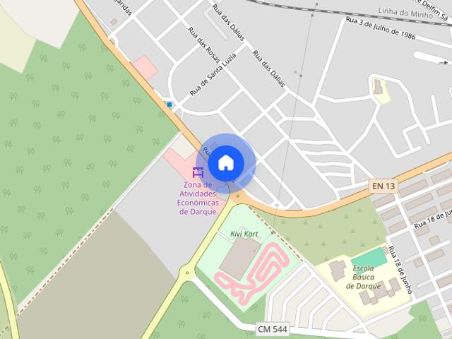 Quarto single para arrendar localizado em Viana