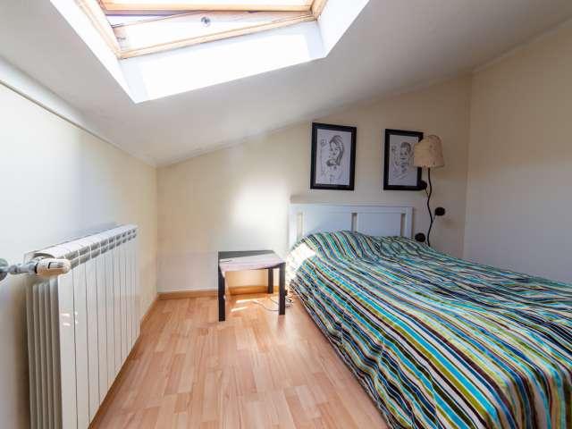 Quarto para alugar em casa de 8 quartos em Sintra, Lisboa