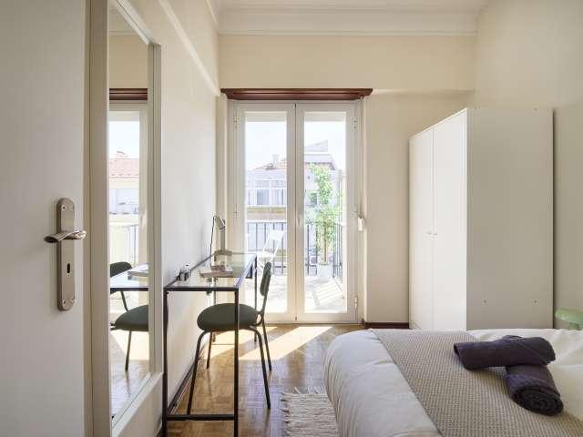 Quarto para alugar em apartamento de 10 quartos em Lisboa