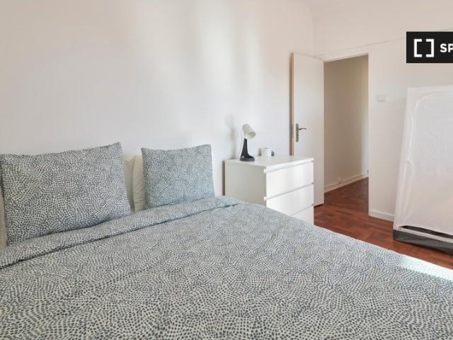 Quarto em apartamento partilhado para alugar em Lisboa