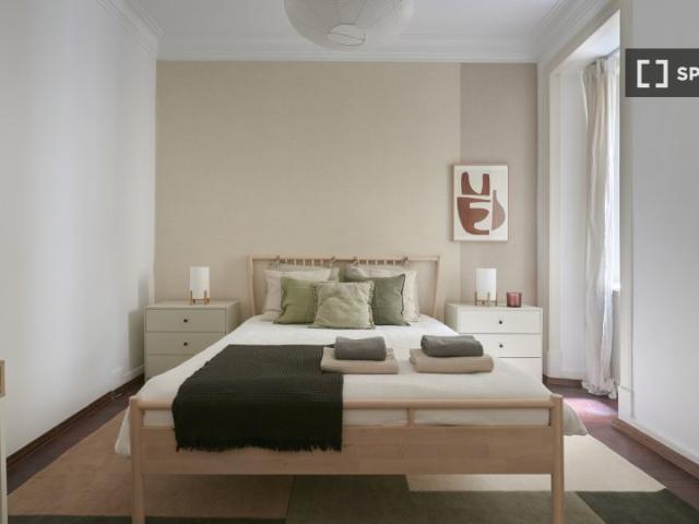 Quarto para alugar em apartamento de 11 quartos em Lisboa