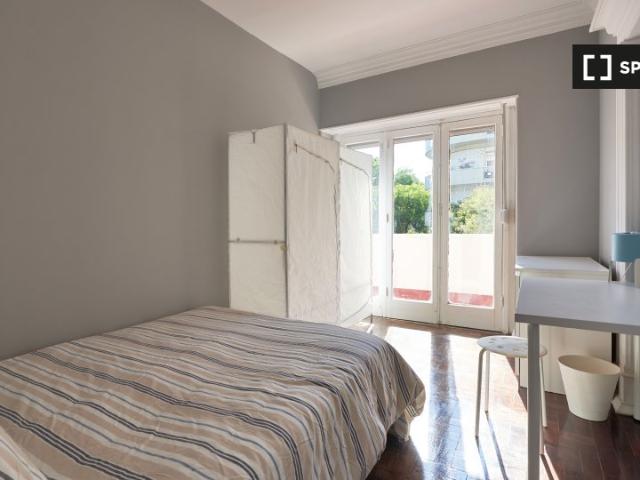 Quarto em apartamento partilhado para alugar em Lisboa