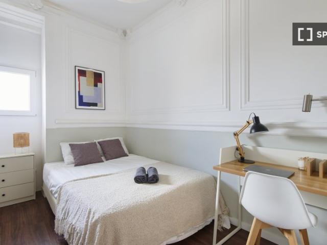 Quarto para alugar em apartamento de 11 quartos em Lisboa