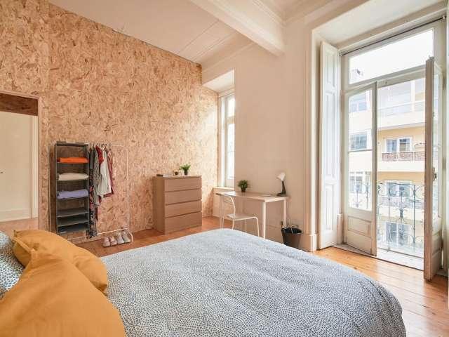 Quarto para alugar em apartamento de 7 quartos em Lisboa