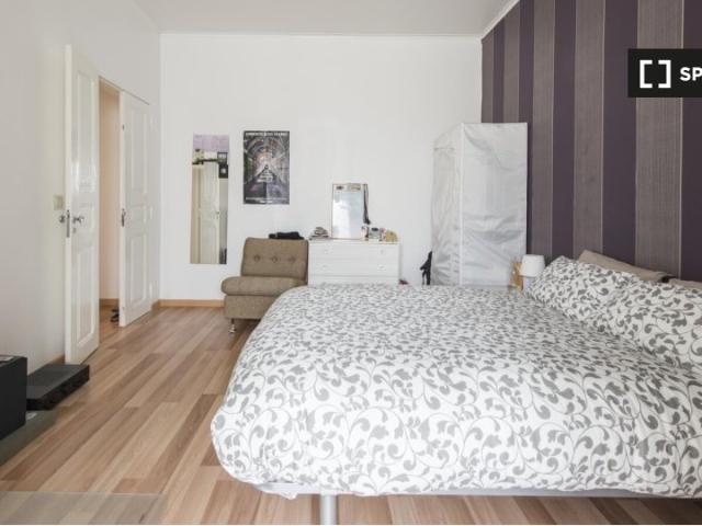 Quarto para alugar em apartamento de 6 quartos em Lisboa