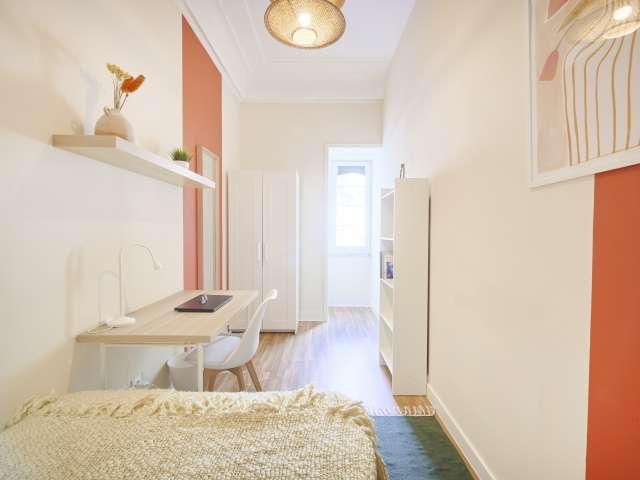 Quarto para alugar em apartamento partilhado de 9 quartos em Lisboa