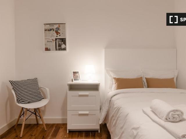 Quarto para alugar em residência com 5 quartos no centro de Lisboa