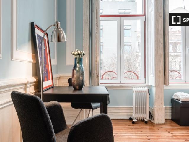 Quarto para alugar em residência com 5 quartos no centro de Lisboa
