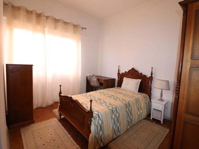 Quarto para Arrendamento em Tomar
