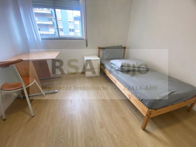 Quarto para Arrendar