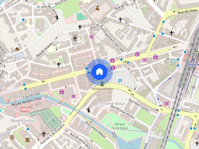 Quarto para menina estudante no centro de Aveiro
