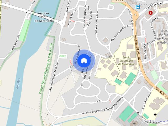 Quarto para menina estudante a 5 minutos do IPB