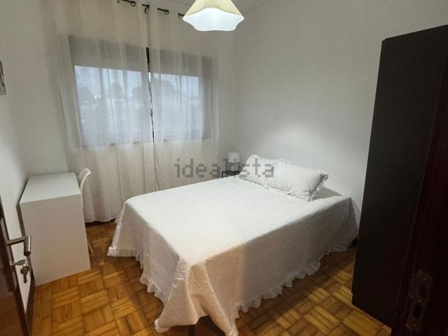 Quarto, Paranhos