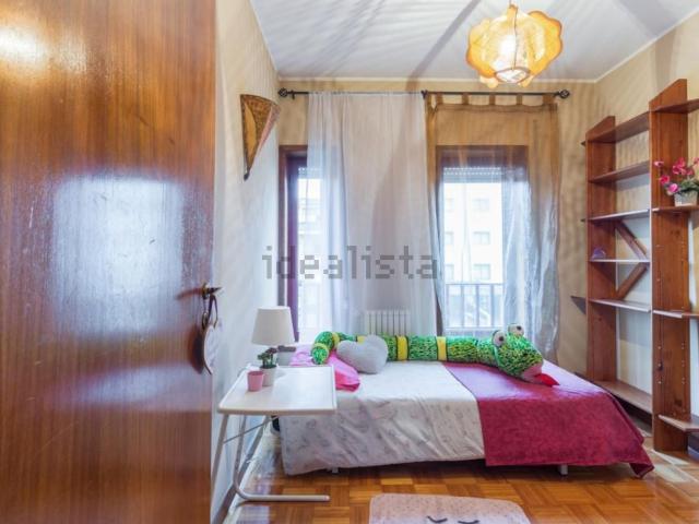 Quarto, Paranhos