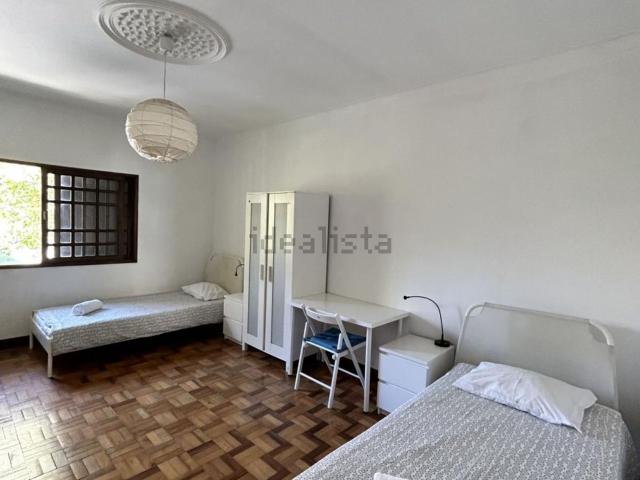 Quarto, Paranhos
