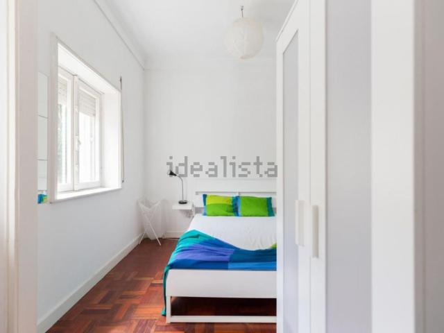 Quarto, Paranhos