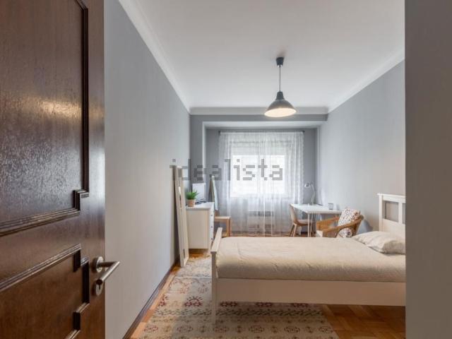 Quarto, Paranhos