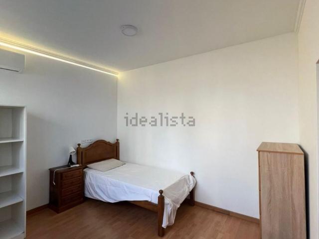 Quarto, Paranhos