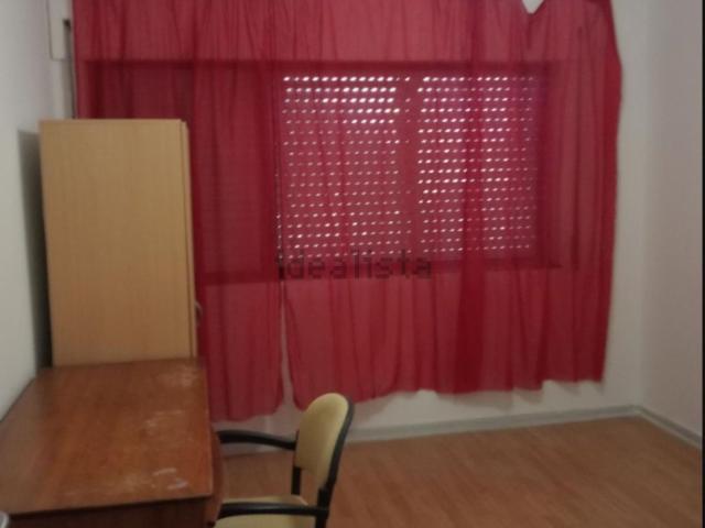 Quarto, Paranhos