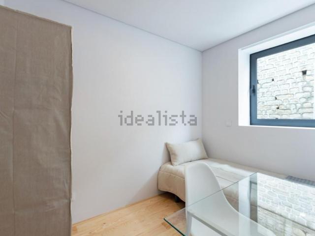 Quarto, Paranhos