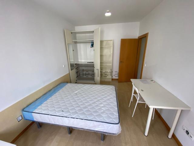 Quarto, Paranhos