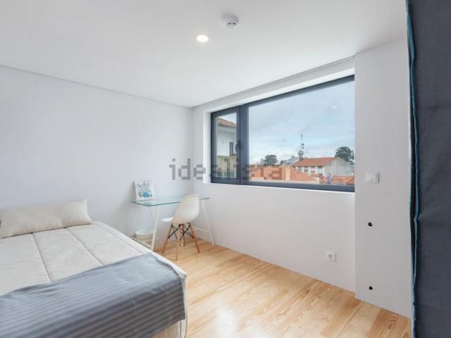 Quarto, Paranhos