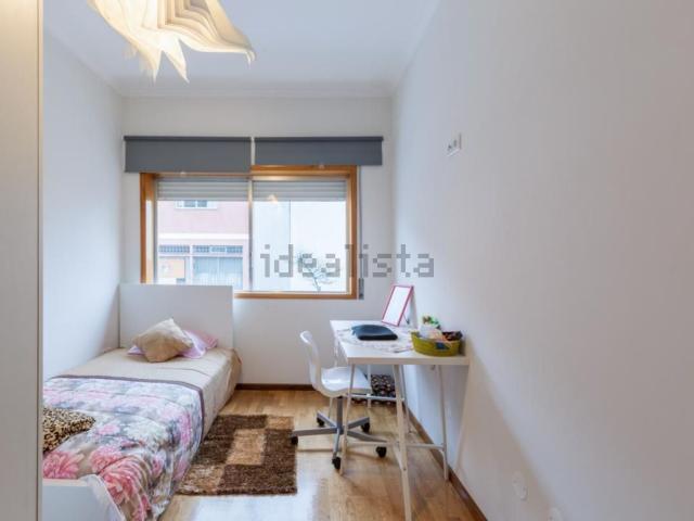 Quarto, Paranhos