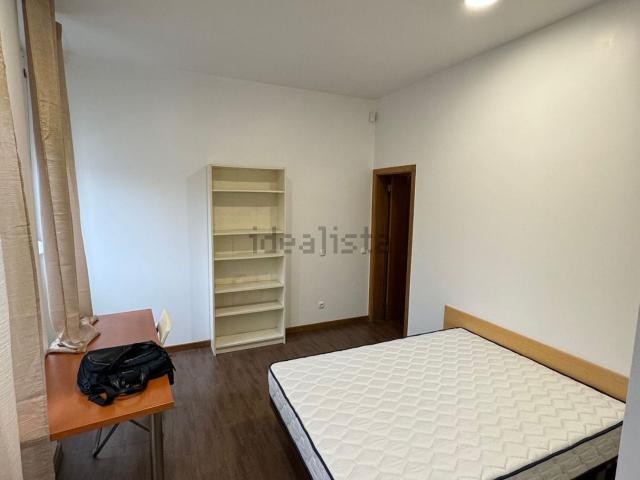 Quarto, Paranhos