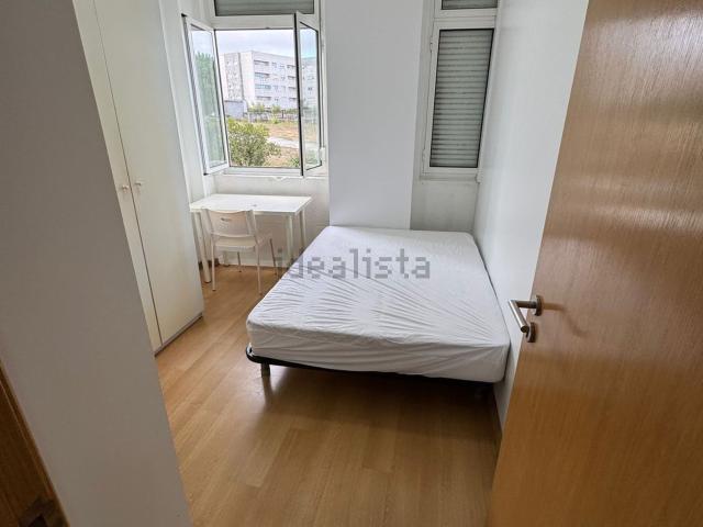 Quarto, Paranhos