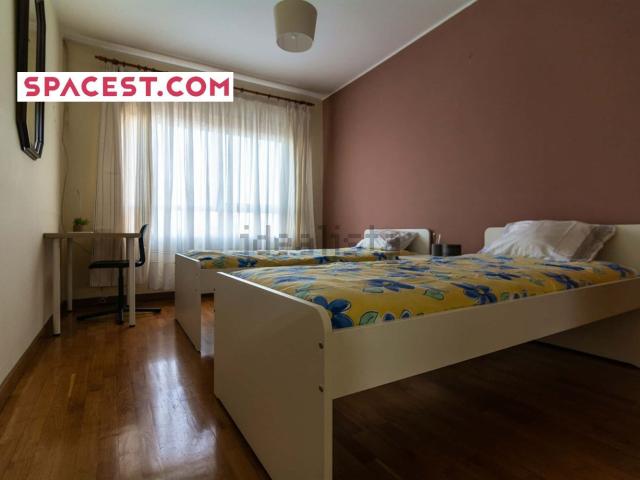 Quarto, Paranhos