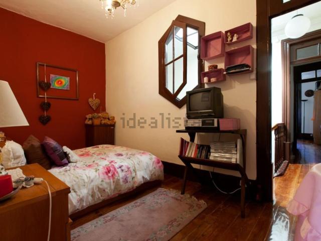Quarto, Paranhos