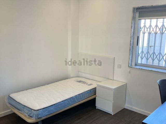 Quarto, Paranhos