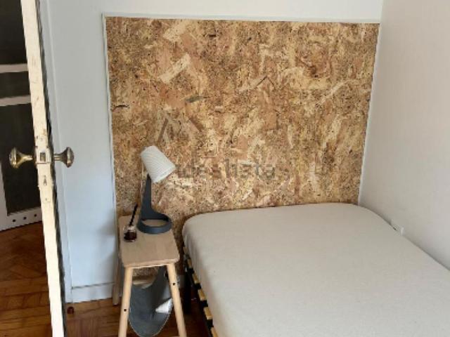 Quarto, Paranhos