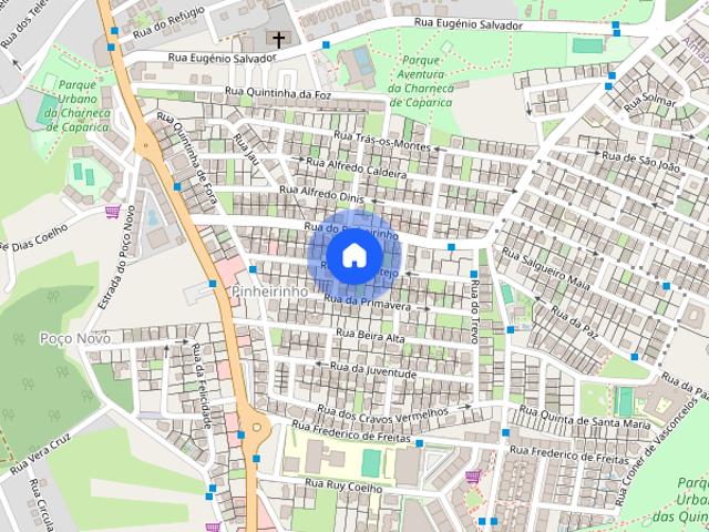 Quarto rapaz estudante ou jovem trabalhador Almada