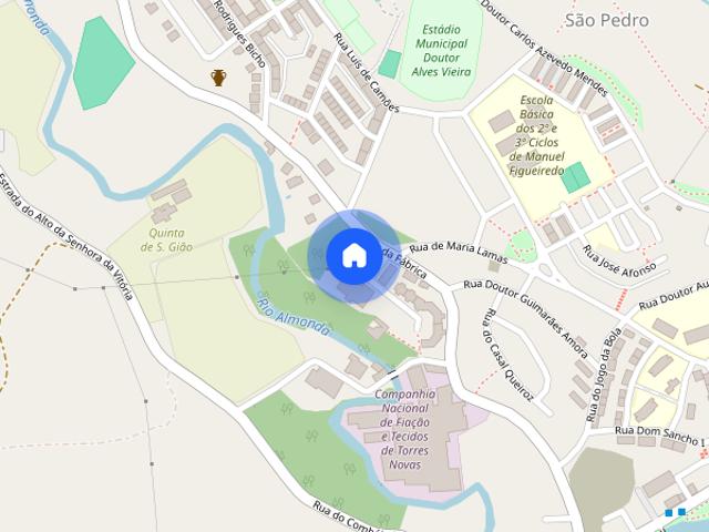 Quartos com casa de banho privativa em Torres Novas