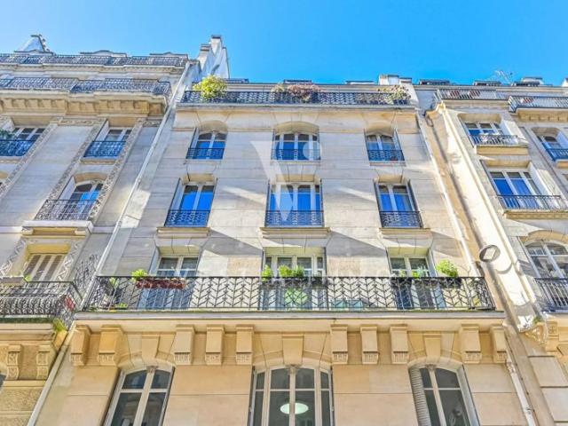 QUARTIER TERNES. 3 pièces 65 m² rénové au calme absolu