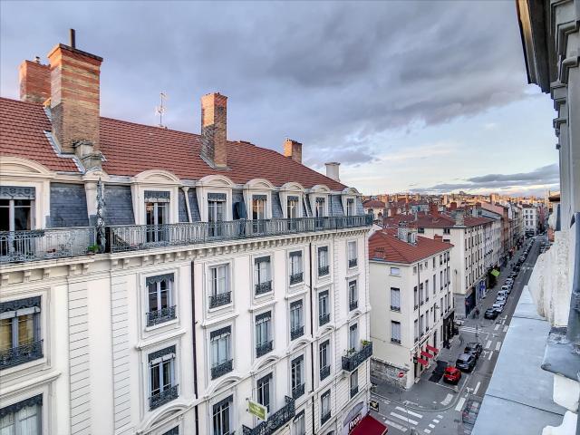 QUARTIER AINAY – T4 – DUPLEX – 93 m2 – 69002 – LYON