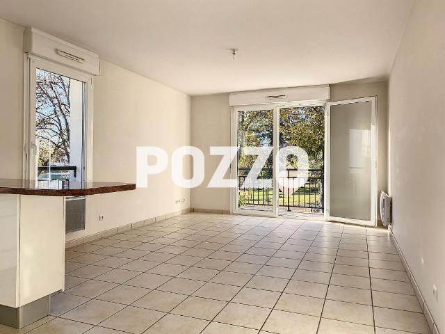 QUARTIER CALME APPARTEMENT 3 PIECES DISPONIBLE DEBUT JUILLET
