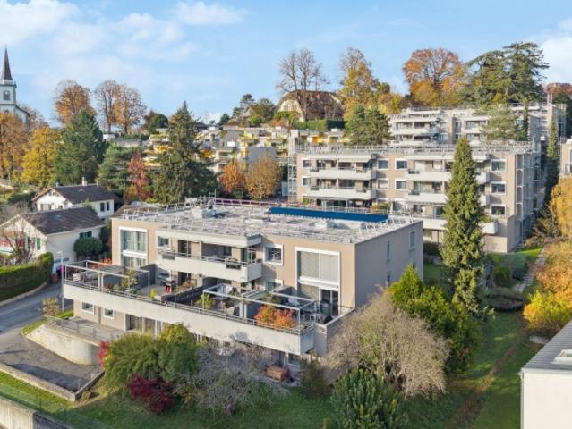 Quartier calme et verdoyant, disponible de suite