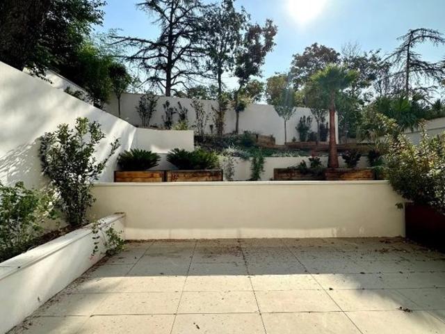 Quartier des Arénes Béziers À louer – Superbe T2 de 41 m² avec grande terrasse de 48 m²
