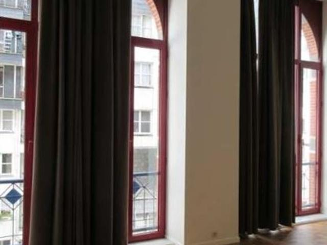 Quartier des Squares, Quartier EU! Superbe Duplex NON MEUBLE 2 chambres