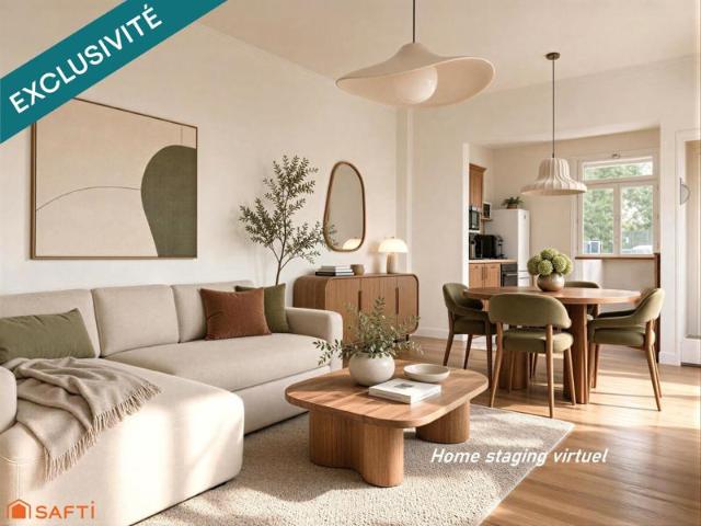 Quartier du Plateau. Maison 3 pièces 65 m² avec terrasse et cour