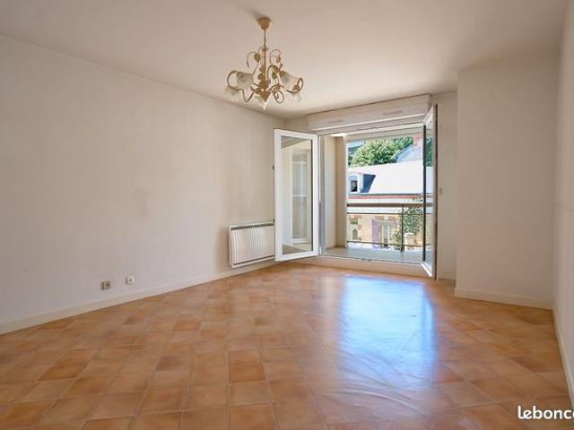 Quartier Dunois appartement 3 pièces de 75.46m² en parfait état