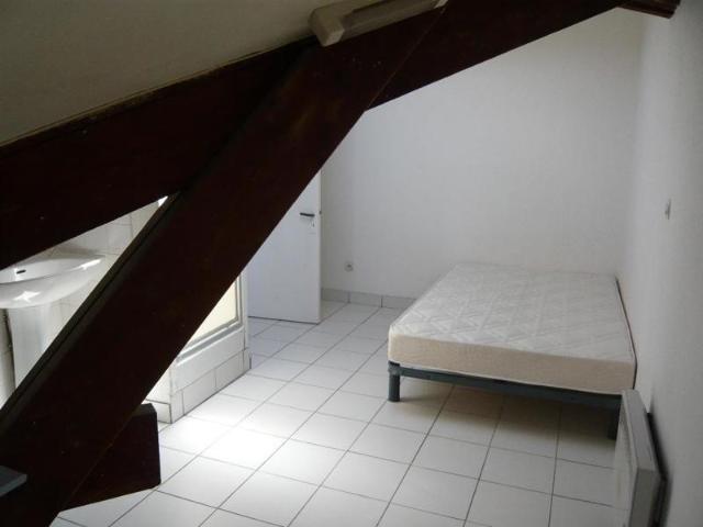 QUARTIER GRASLIN T1BIS MEUBLE